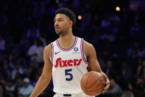 开云体育下载官网-美记就格莱姆斯年薪询问16位联盟高管：最高认为值4年7500万美元