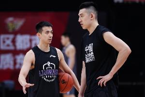 开云体育下载网页版-沈阳晚报：辽篮阵容巨变 迎接CBA新挑战